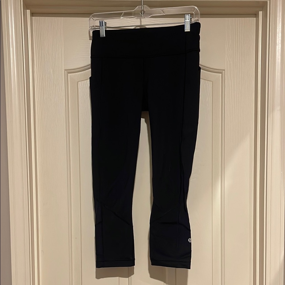 Lululemon Athletica Black Leggings Stretchy Form-Fitting